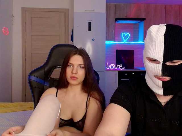 TwiceAsHotXXX's BongaCams show and profile