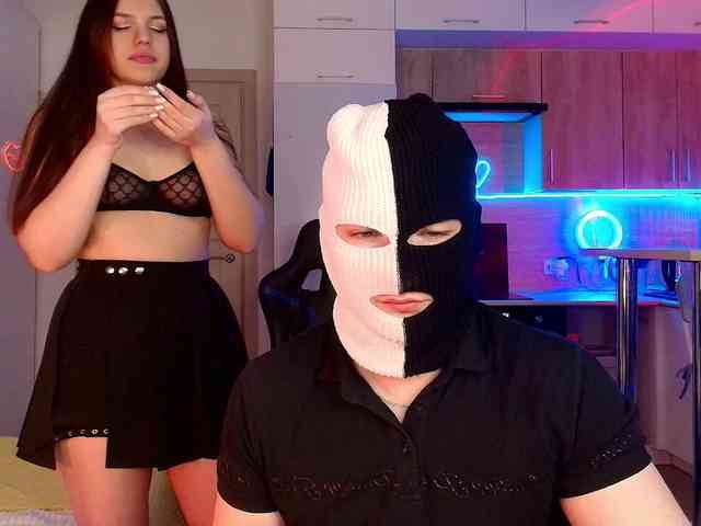 TwiceAsHotXXX webcam