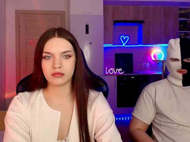 TwiceAsHotXXX webcam