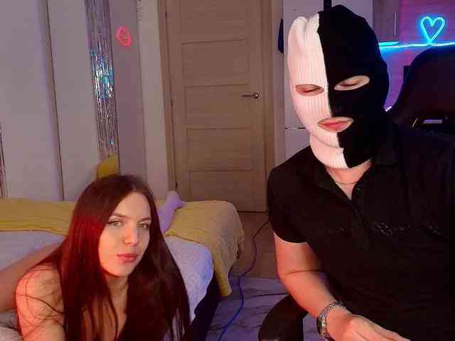 TwiceAsHotXXX webcam