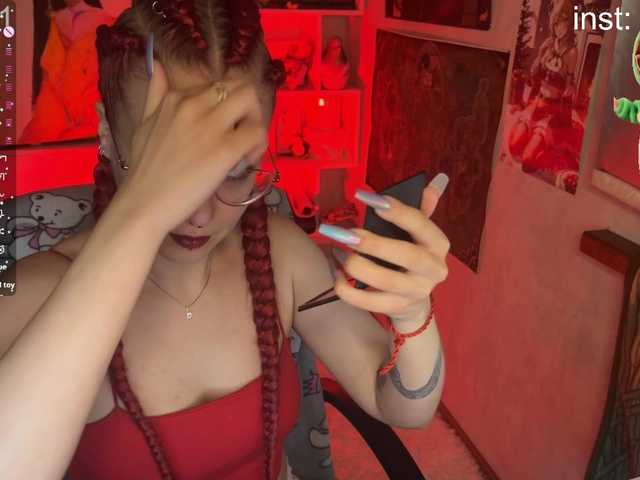 adrenalinse's BongaCams show and profile