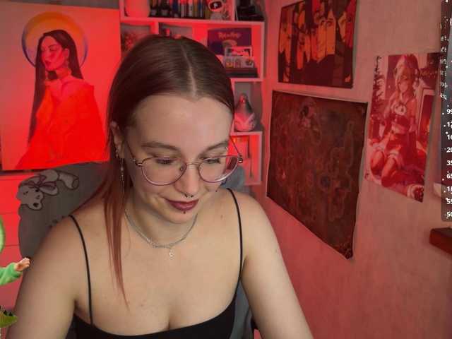 adrenalinse's BongaCams show and profile