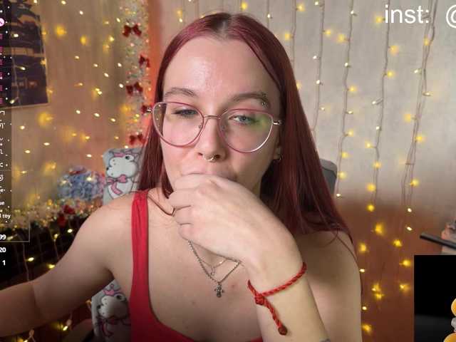 adrenalinse's BongaCams show and profile