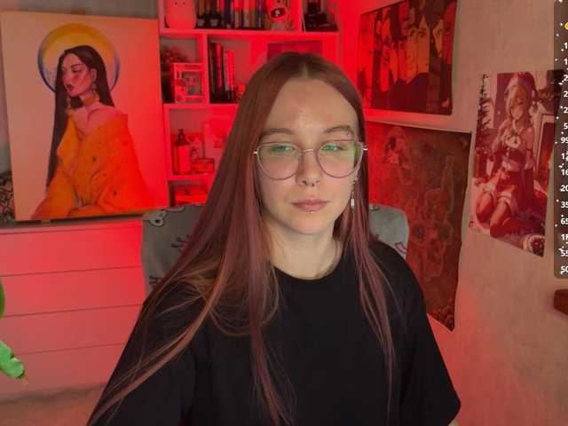 adrenalinse's BongaCams show and profile