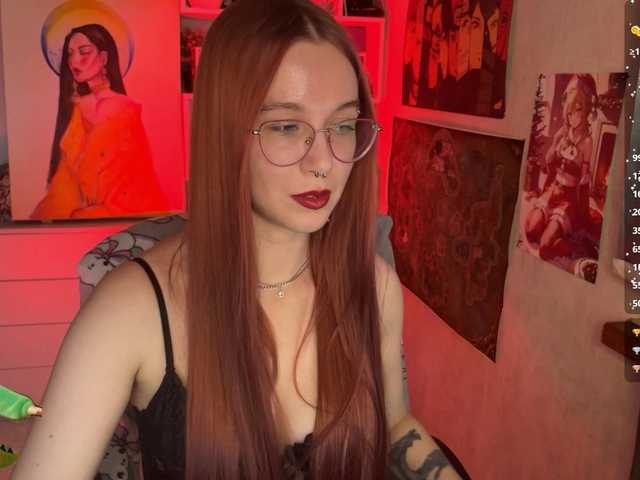 adrenalinse's BongaCams show and profile