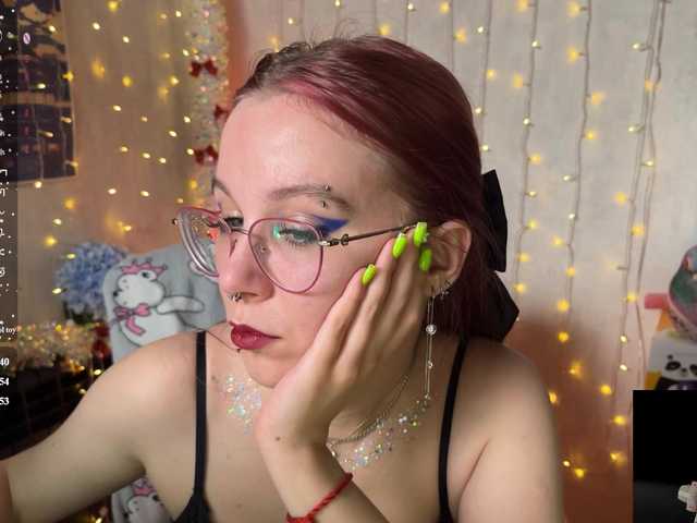 adrenalinse's BongaCams show and profile