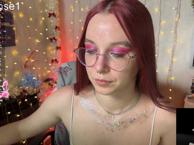 adrenalinse's BongaCams show and profile