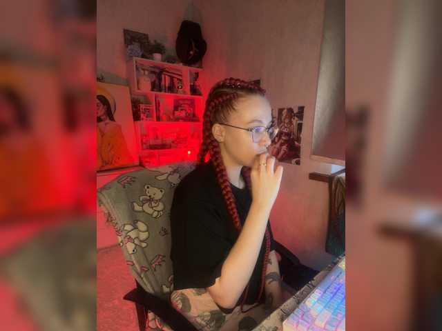 adrenalinse's BongaCams show and profile