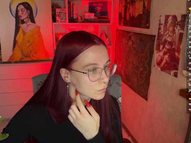 adrenalinse's BongaCams show and profile