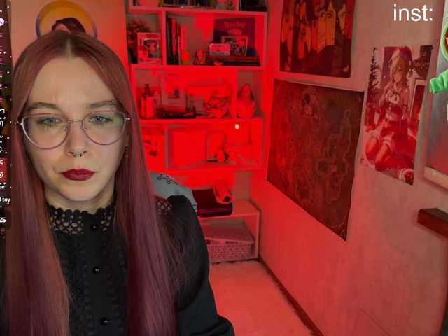adrenalinse's BongaCams show and profile