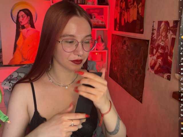 adrenalinse's BongaCams show and profile