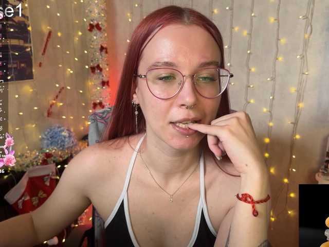 adrenalinse's BongaCams show and profile