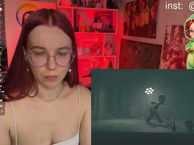 adrenalinse's BongaCams show and profile