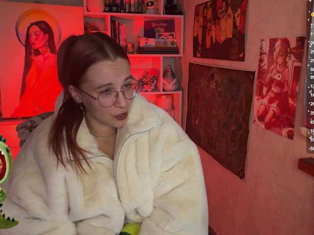 adrenalinse's BongaCams show and profile