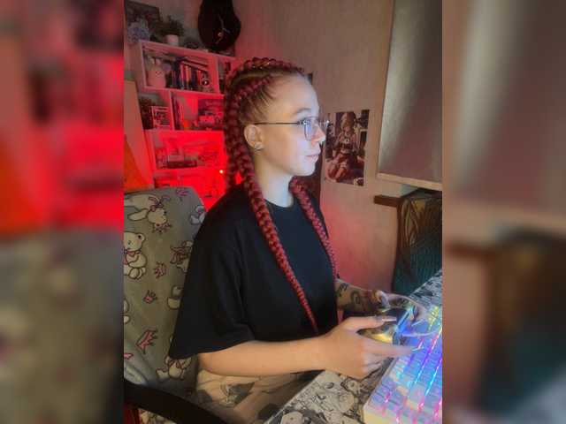 adrenalinse's BongaCams show and profile