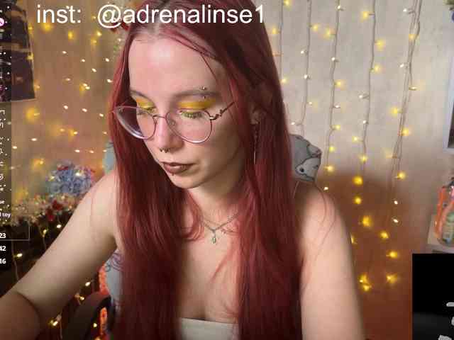 adrenalinse Live Webcam on BongaCams