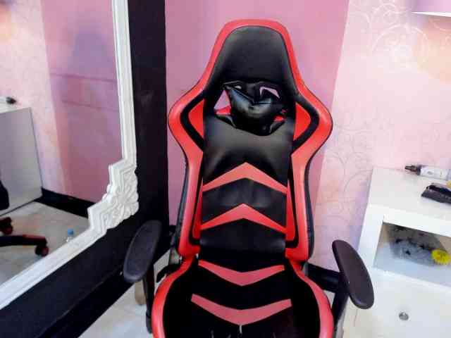 SaraDunss webcam