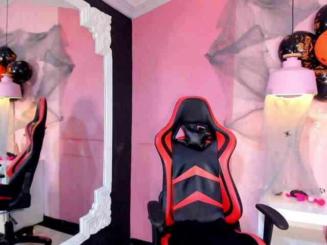 SaraDunss webcam