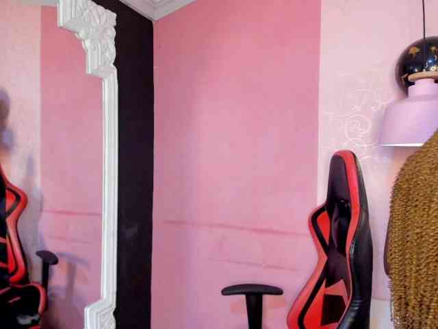 SaraDunss webcam