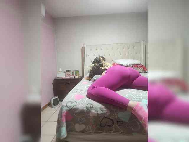 Mariacatalina18 webcam