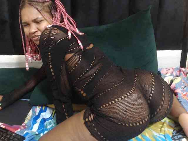 Hotsexyberry21 webcam