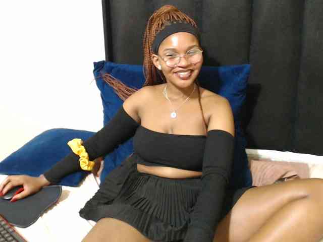 Hotsexyberry21 webcam