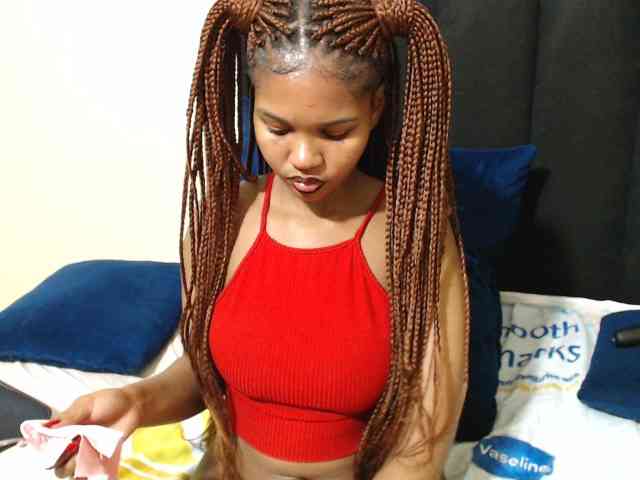 Hotsexyberry21 webcam