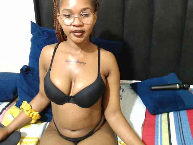 Hotsexyberry21 webcam