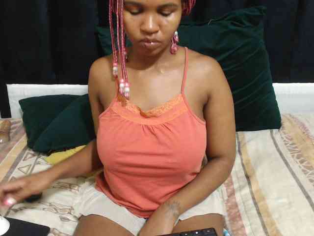 Hotsexyberry21 webcam