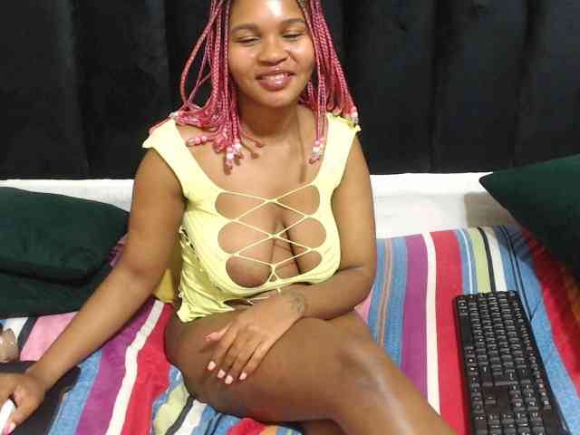 Hotsexyberry21 webcam