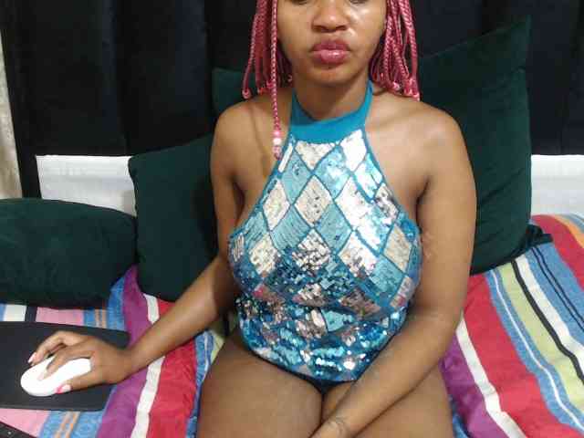 Hotsexyberry21 webcam