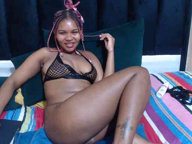 Hotsexyberry21 webcam
