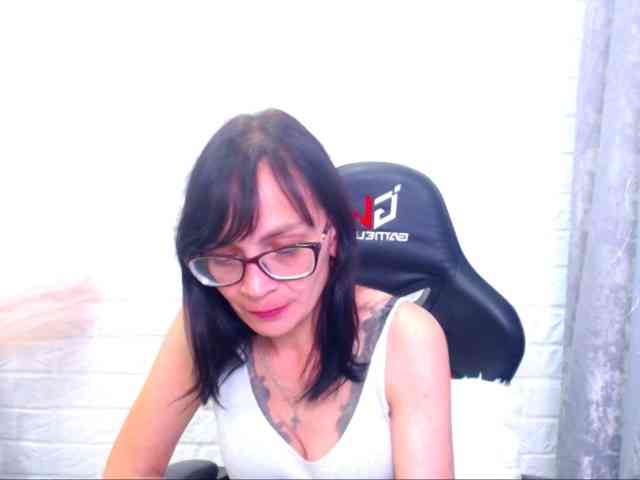 DarkOpiumX webcam