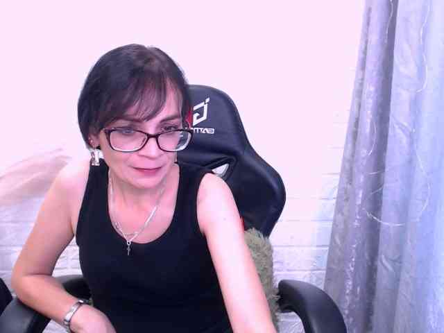 DarkOpiumX webcam