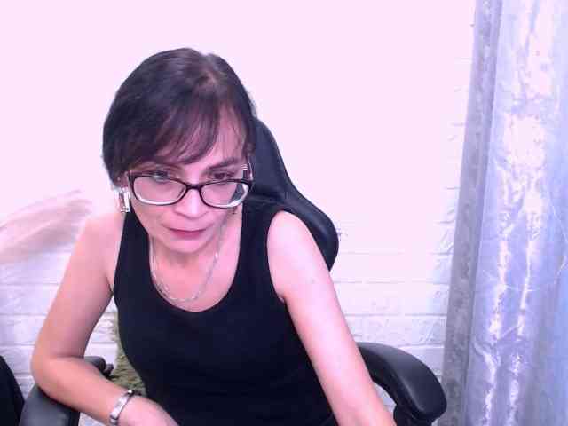 DarkOpiumX webcam