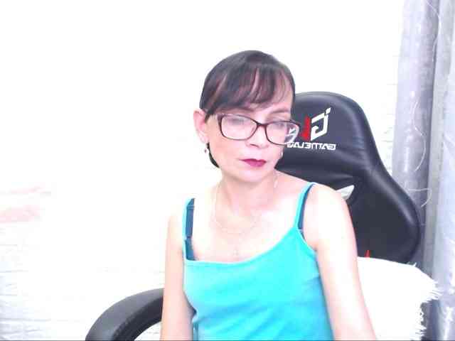 DarkOpiumX webcam