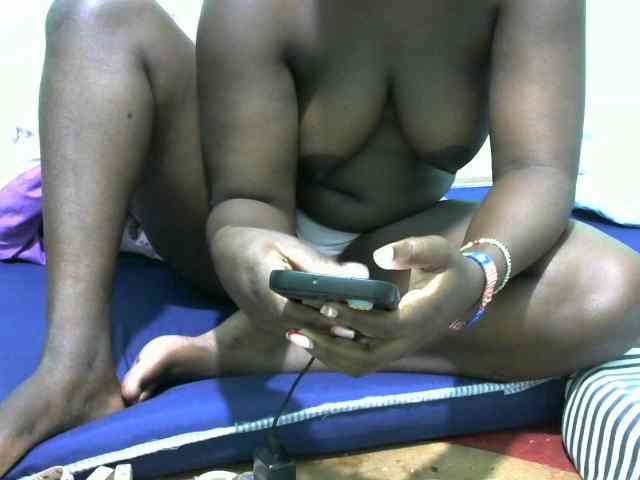 Hot-ayana webcam