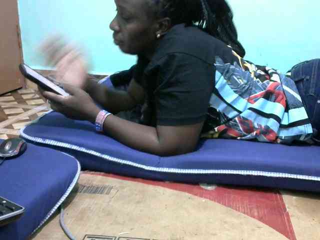 Hot-ayana webcam