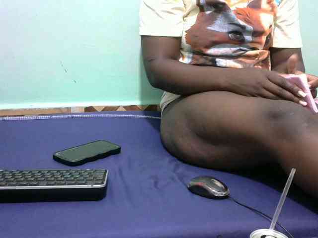 Hot-ayana webcam