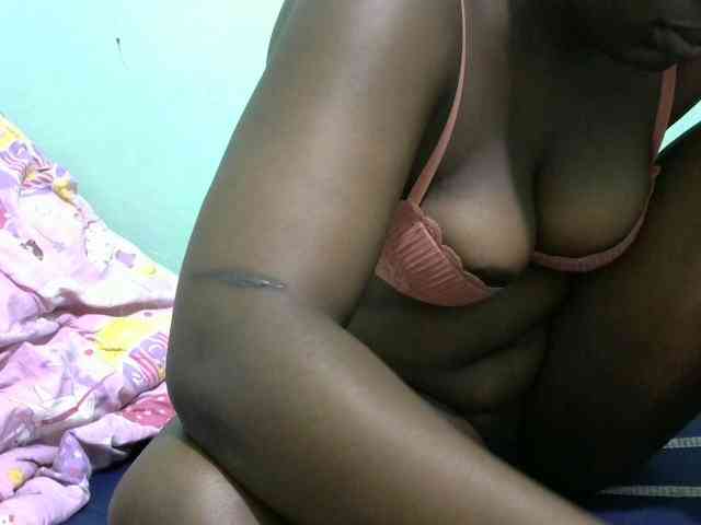 Hot-ayana webcam