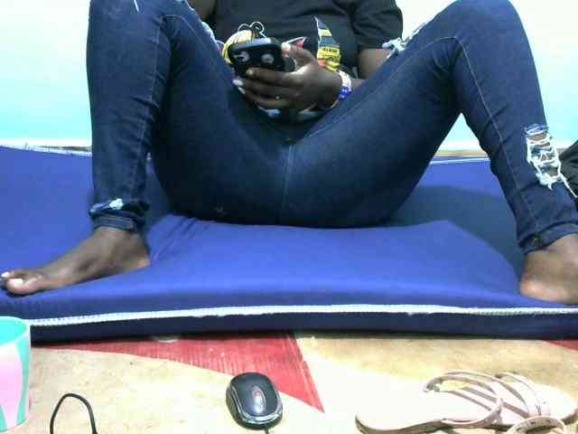 Hot-ayana webcam