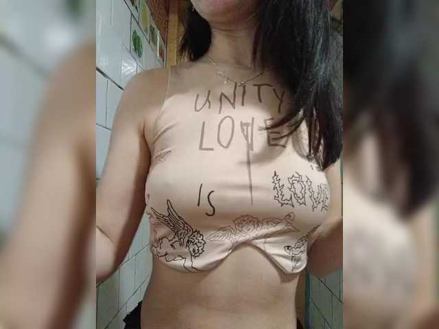 AngelsRika's BongaCams show and profile