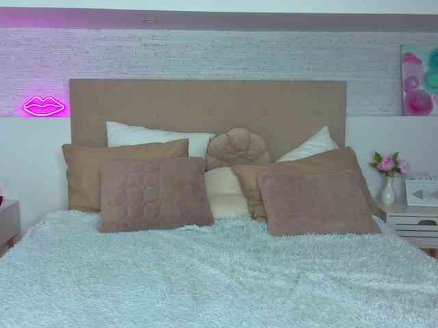 Little-melodyy webcam