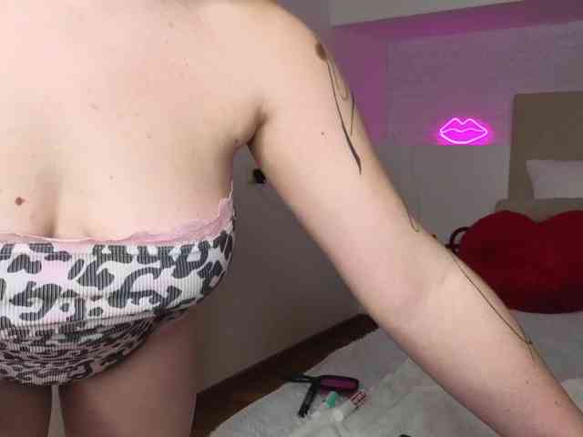 Little-melodyy webcam