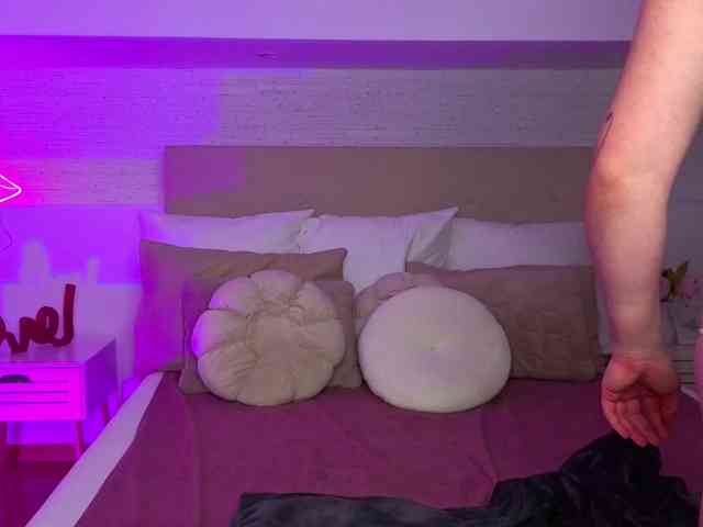 Little-melodyy webcam