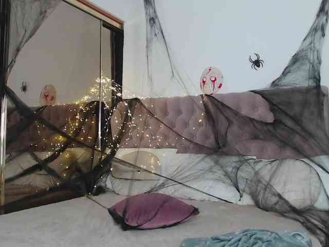 Little-melodyy webcam