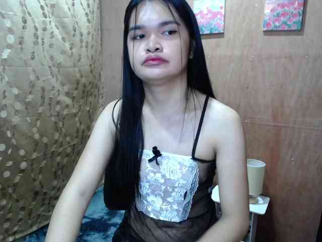 Ursweet4ngel Live Webcam on BongaCams