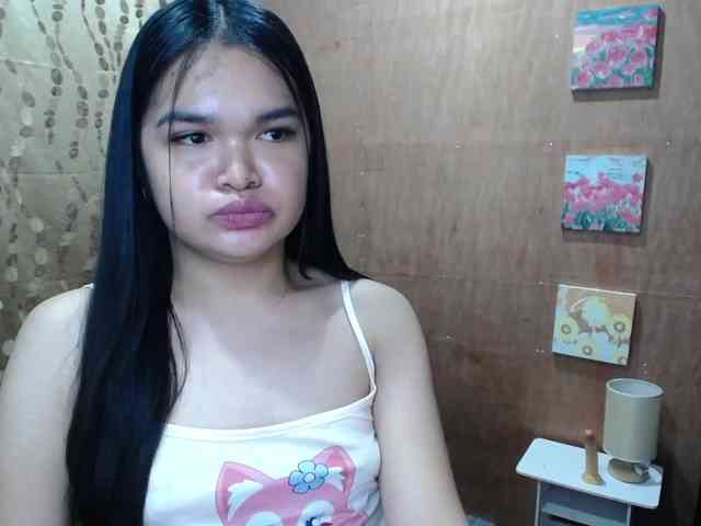 Ursweet4ngel Live Webcam on BongaCams