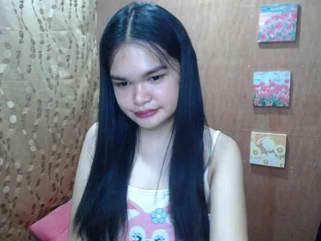 Ursweet4ngel Live Webcam on BongaCams