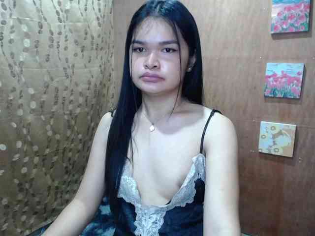 Ursweet4ngel Live Webcam on BongaCams